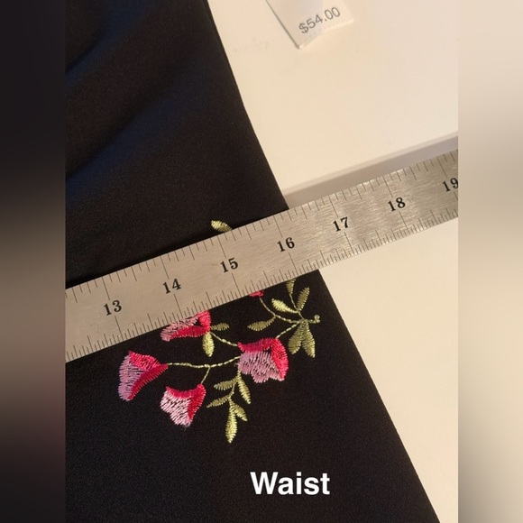 NWT Jones Studio Dressbarn Women's Sz 2 Black Floral Casual Embroidered Dress - Picture 11 of 14